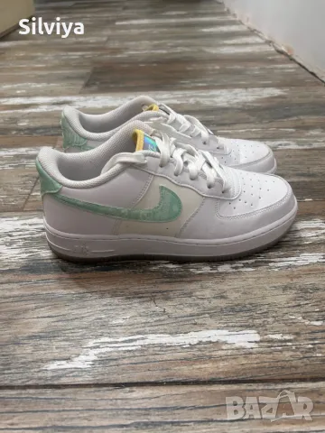 Оригинални маратонки Nike, снимка 1