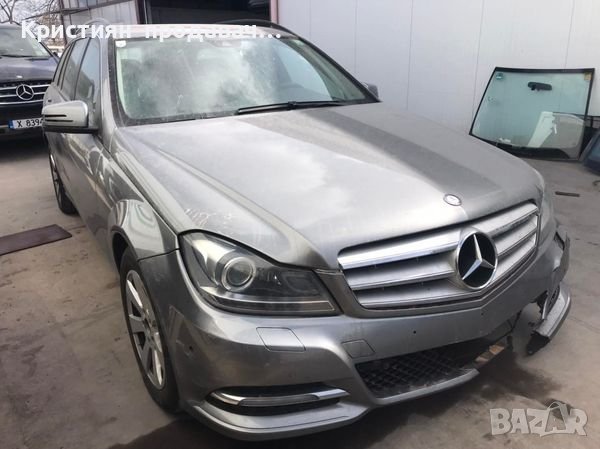 Mercedes-Benz C250, снимка 3 - Части - 39277295