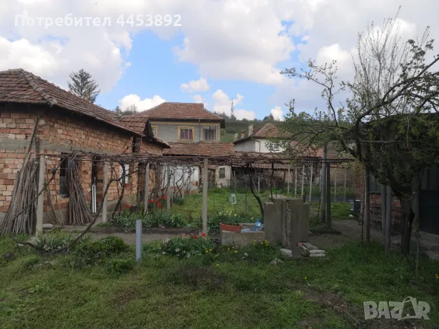 Къща на центъра на село Рибен, снимка 5 - Къщи - 50056670