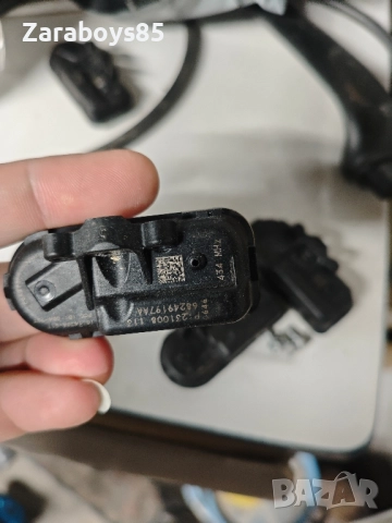Tpms Датчици сензори за гуми 434MHZ, снимка 2 - Гуми и джанти - 52206531