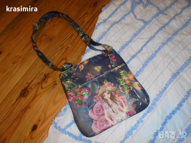 нежна рокля с чантичка, снимка 4 - Детски рокли и поли - 36331491