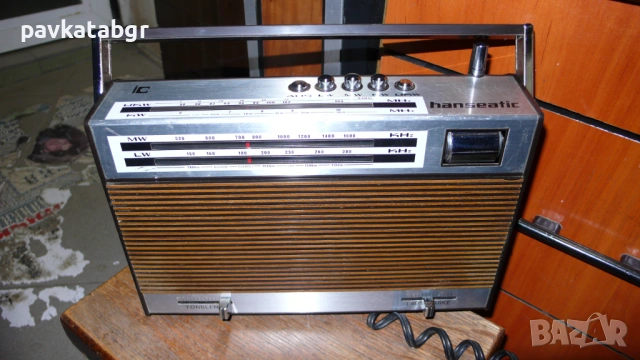 Малко радио hanseatic, снимка 6 - Радиокасетофони, транзистори - 53070074