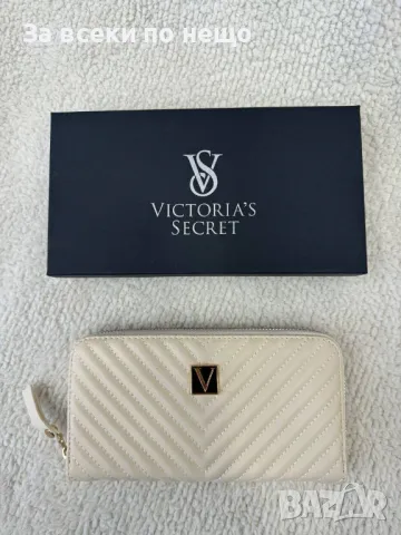 Victoria's Secret Дамско Портмоне Виктория Сикрет - Налични Различни Цветове Код D1962, снимка 10 - Портфейли, портмонета - 49351019