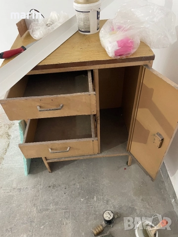 Метален шкаф, снимка 2 - Шкафове и рафтове - 52796705