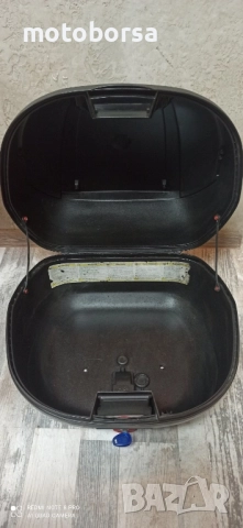 GIVi-мото куфар среден размер 40л, снимка 2 - Части - 52243644