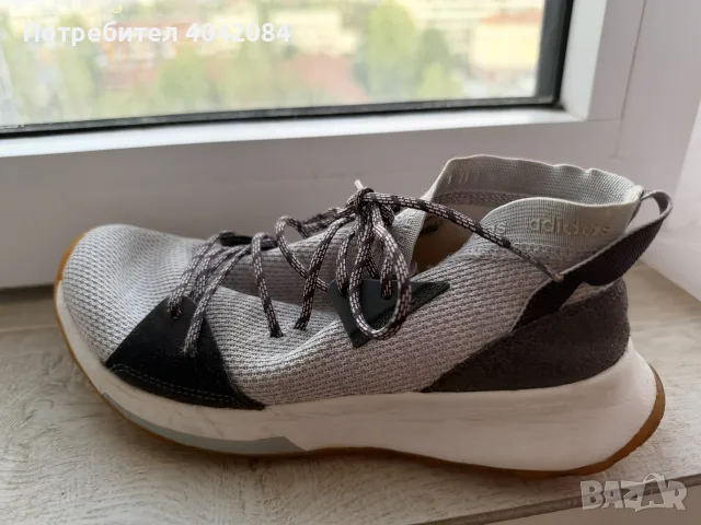 Маратонки за бягане Adidas, снимка 3 - Маратонки - 56349137