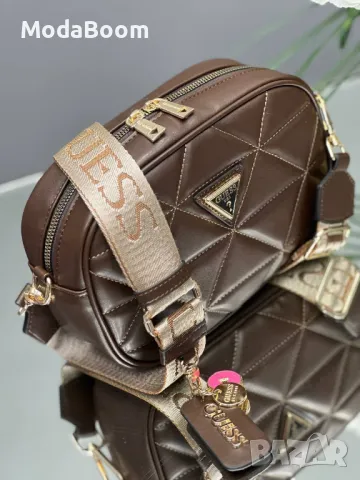 Guess дамски чанти различни цветове , снимка 18 - Чанти - 48267823