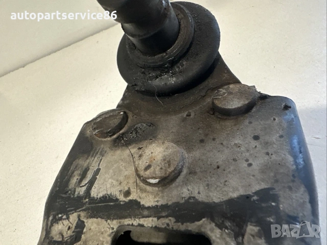 Преден десен носач на окачване жълен жълд за Volvo XC60 2.0D (2011) 8G9N-3A052-A, снимка 3 - Части - 53742311