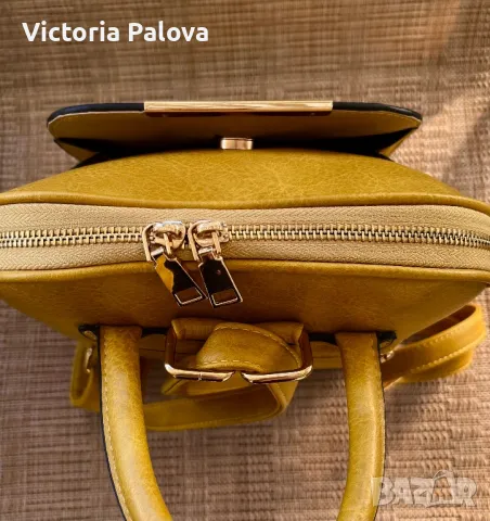 Дамска раница, снимка 3 - Раници - 47675714