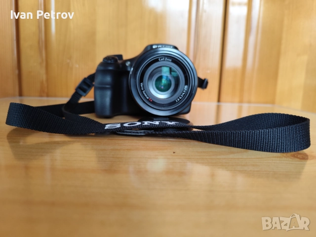 Продавам фотокамера Sony Cyber-shot DSC-HX300, снимка 2 - Фотоапарати - 52621620