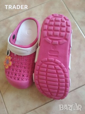 Розово бели  детски чехли джапанки тип Crocs, снимка 8 - Детски сандали и чехли - 35873880