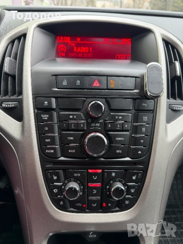 Opel Astra 1,7 CDTI, 120 k.c , снимка 6 - Автомобили и джипове - 53668813