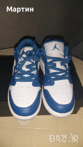 Nike Air Jordan 1 Low SE - Номер 40, снимка 4 - Маратонки - 48780438