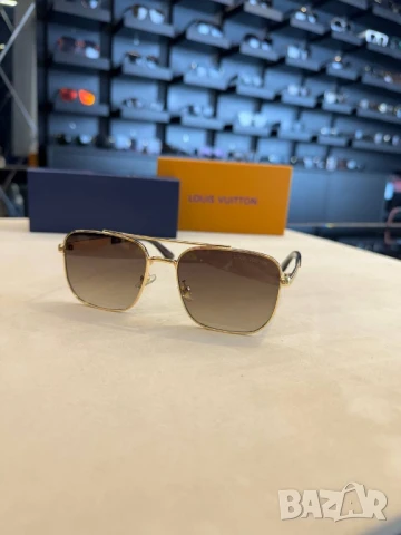 очила с калъф burberry balenciaga Eau ban lacoste louis vuitton , снимка 13 - Слънчеви и диоптрични очила - 50590656