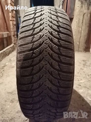 Продавам 1 брой зимна гума 205.55.16 дот 2020 KUMHO , снимка 2 - Гуми и джанти - 53836217