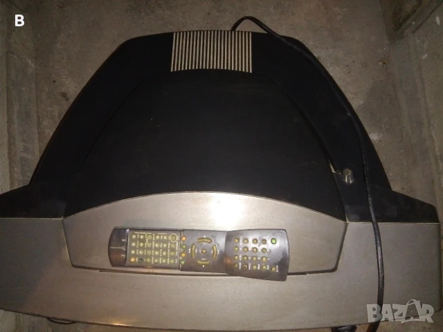 Tелевизор LG Golden eye 2 модел CF-21K52EX, снимка 3 - Телевизори - 50956121