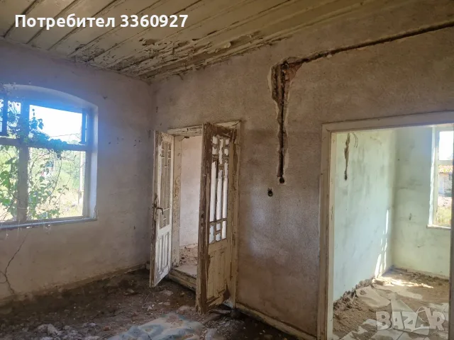 Продавам огромна къща в с.Факия, на 45 км от Бургас, снимка 3 - Къщи - 55939490