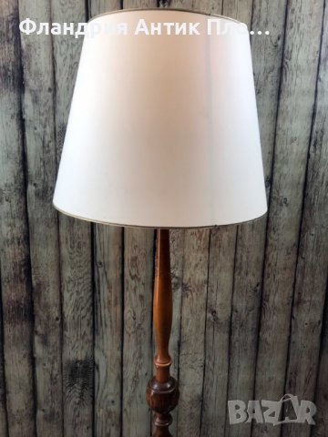Дървен лампион в класически стил, снимка 2 - Лампиони - 41862653