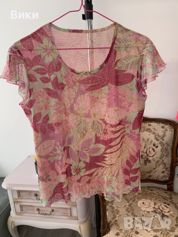 Дамска тениска в размер М, снимка 5 - Тениски - 44687335