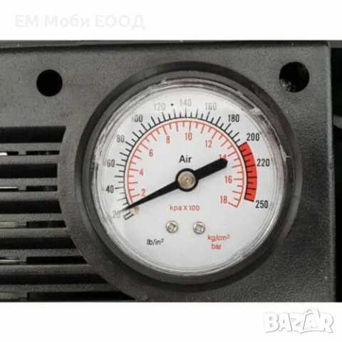 Мотоциклет автомобилен компресор въздушен компресор автомобилни гуми 12V 250PSI в куфар, снимка 3 - Аксесоари и консумативи - 38803949