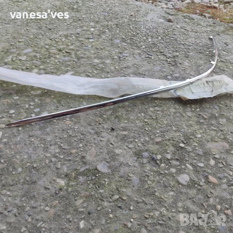 Хромирана Лайстна за предна броня за Мерцедес W203 C класа от 2000 до 2004, снимка 2 - Части - 41289186