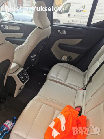 Волво ХС40 Т3 инскриптион 1.5 I 28.12.2020, снимка 8 - Автомобили и джипове - 53195789