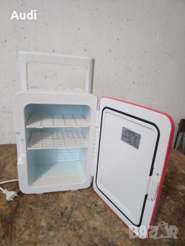 Мини хладилник COOLER BOX  с обем 8 литра, снимка 10 - Хладилни чанти - 41706527