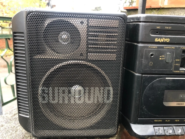 Радиокасетофон Sanyo , снимка 7 - Радиокасетофони, транзистори - 52380683