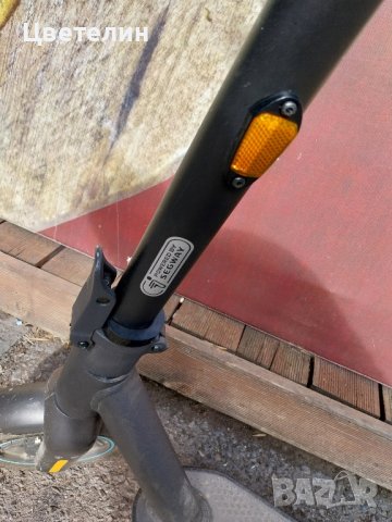 Тротинетка 65км. пробег, снимка 2 - Скейтборд, ховърборд, уейвборд - 44434461