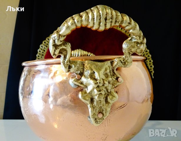 Меден съд с бронзови дръжки,лъвски глави. , снимка 8 - Антикварни и старинни предмети - 40253196