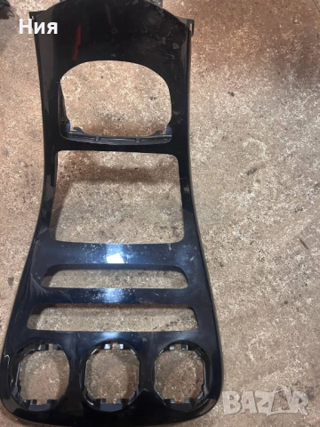 Централна конзола с въздуховоди – Mercedes GLC X253 (2019–2022), снимка 2 - Части - 53373836