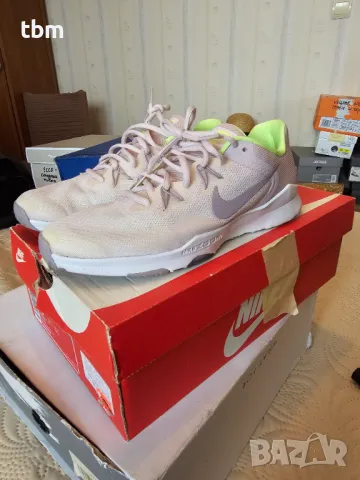 Маратонки Nike, розово и електричното зелено, снимка 2 - Маратонки - 48432813