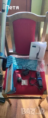 Безкабелна прахосмукачка Philips , снимка 2 - Прахосмукачки - 56038654