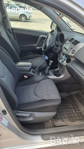 Продавам Тойота Рав 4 , снимка 5 - Автомобили и джипове - 53536083