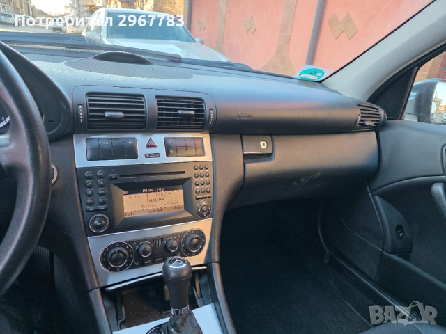 Mercedes CLC 220, снимка 11 - Автомобили и джипове - 52922569