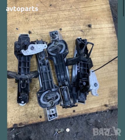 Fiat ulysse 2005година външни дръжки врати, снимка 2 - Части - 40392627