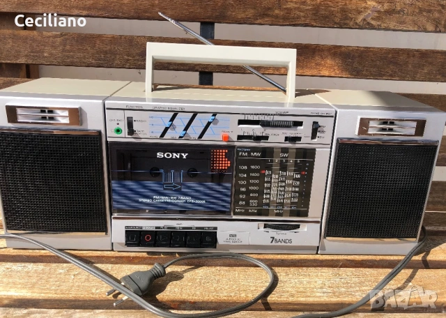 Радиокасетофон SONY CFS 3000S-(Japan) Работещ-като Нов