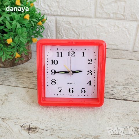 4523 Цветен будилник настолен часовник, различни форми, снимка 2 - Стенни часовници - 44430129