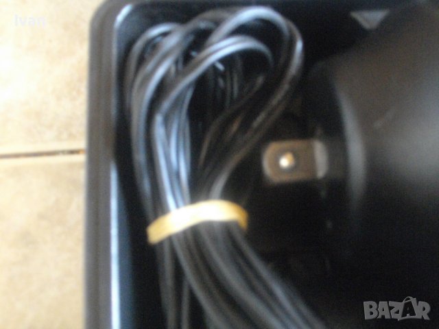 12 Волта/1/2 Drive Захват-Гайковерт Голям-IMPACT WRENCH-Made in Taiwan-Отличен-Реверсивен, снимка 9 - Други инструменти - 41392108