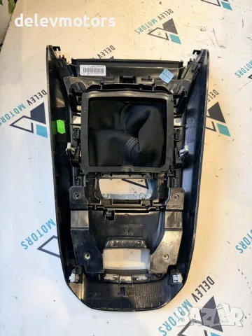 98088086XU рамка за централна конзола от Peugeot 308 (T9), 1.6 BlueHDi, 2017 г., снимка 2 - Части - 56178816