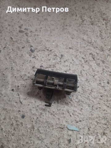 Дръжка за багажник 5та врата нисан х трейл т30 , снимка 2 - Части - 39863110