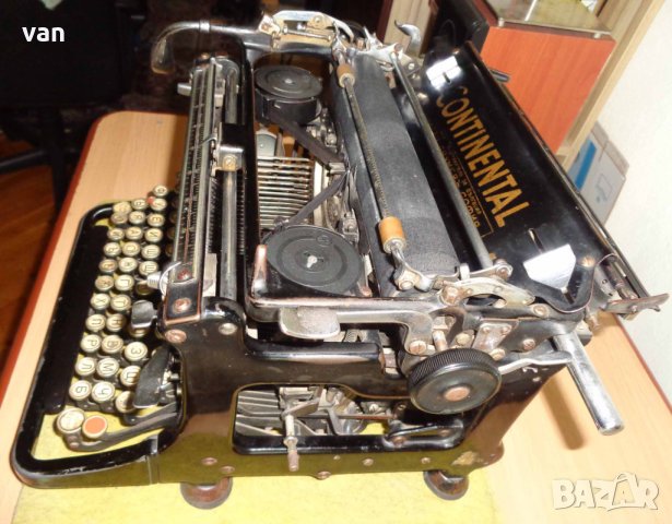 Пишеща машина Continental, снимка 5 - Антикварни и старинни предмети - 34562369