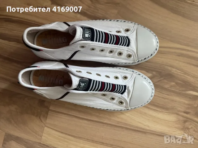 Дамски маратонки Nike 38 номер, снимка 8 - Маратонки - 55890288