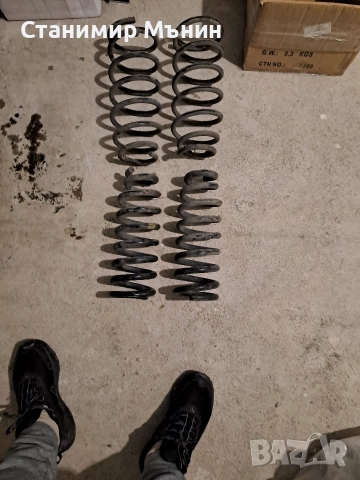 Пружини Предни и Задни Kia Sorento 2005