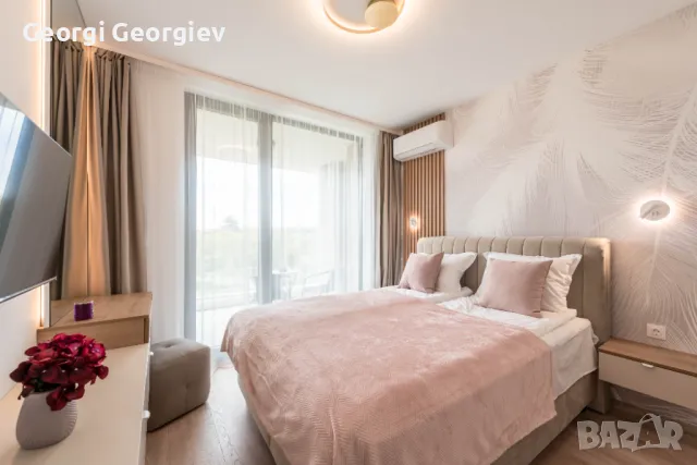 Луксозен Апартамент с Паркомясто на 5 мин от плаж в Константин и Елена, снимка 13 - Почивки на море - 50141392