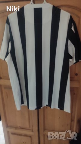 Продавам футболна тениска на Ювентус/Juventus Сезон 2009/2010, снимка 2 - Спортни дрехи, екипи - 41894665
