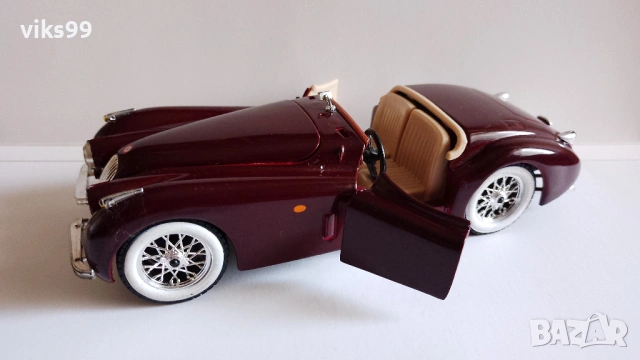 Bburago Jaguar XK 120 Roadster 1951 - Мащаб 1:24, снимка 3 - Колекции - 53680099