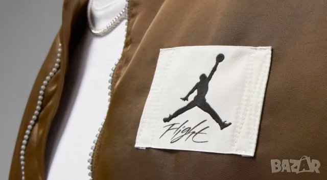 Двулицево  яке Bomber Air Jordan Statement Essentials размер Л, снимка 4 - Якета - 48214833
