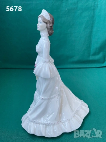 Порцеланова статуетка ,,Coalport”, снимка 2 - Статуетки - 53814851