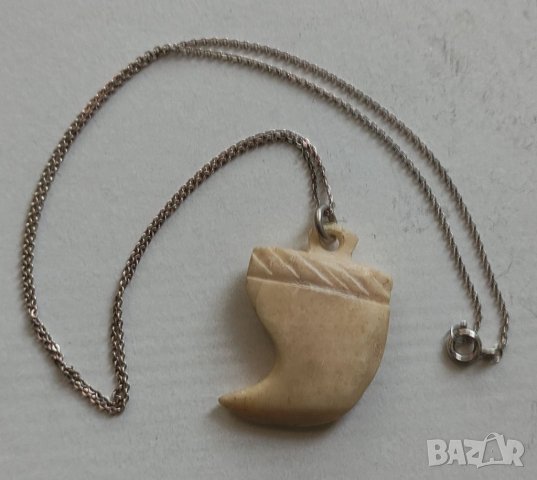 Висулка за врат